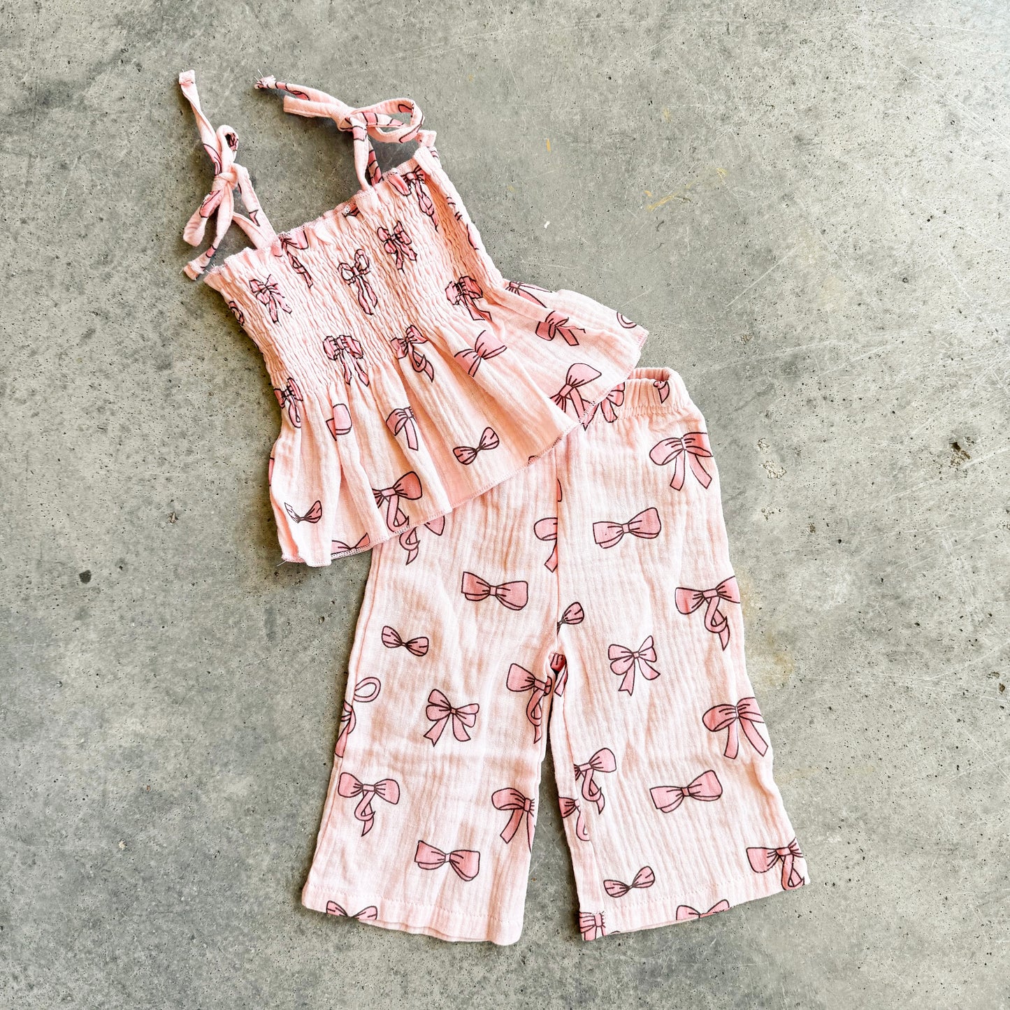 Pink Smocked Bow Set