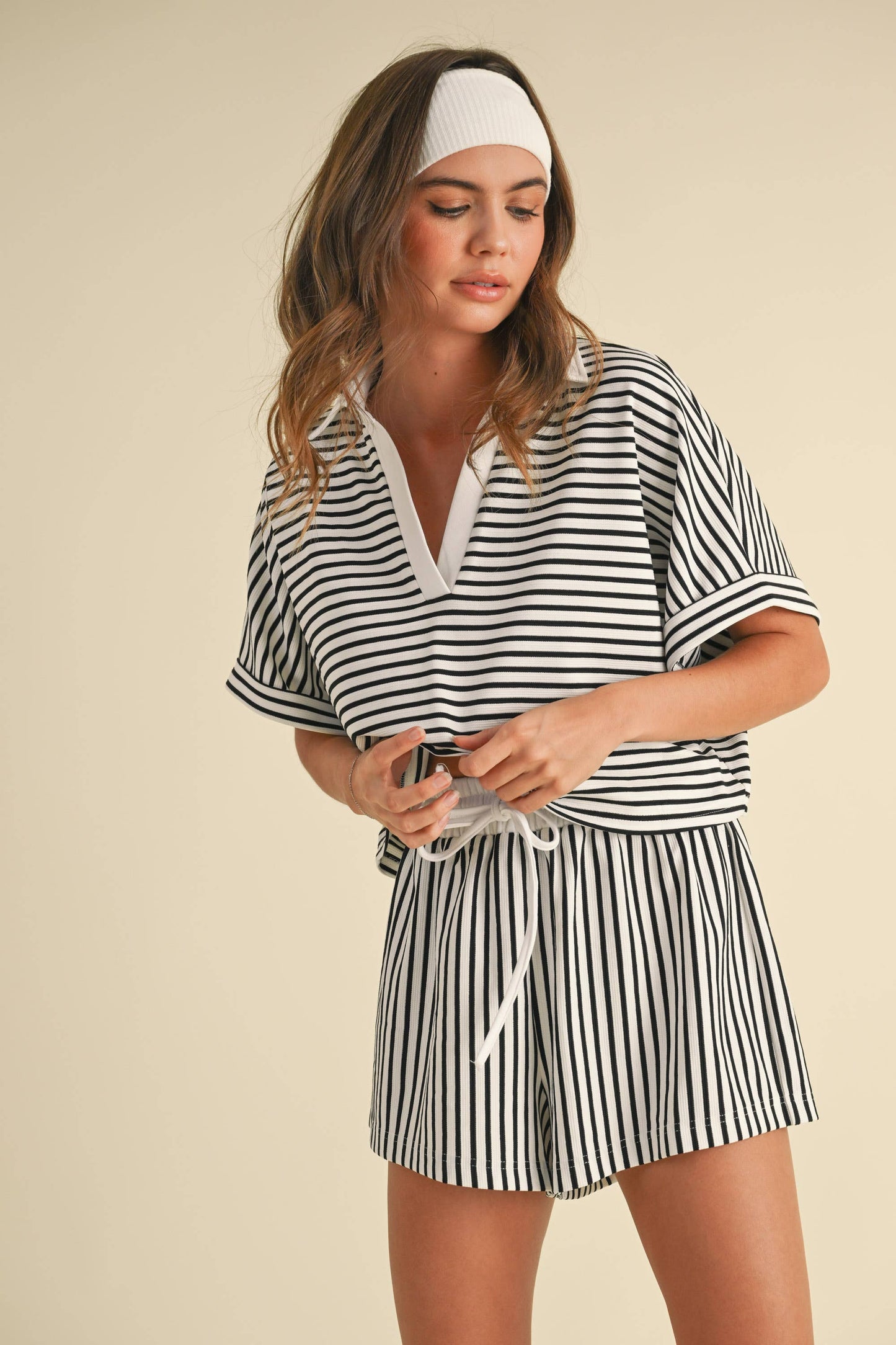 STRIPED CROPPED SHIRT AND SHORTS SET