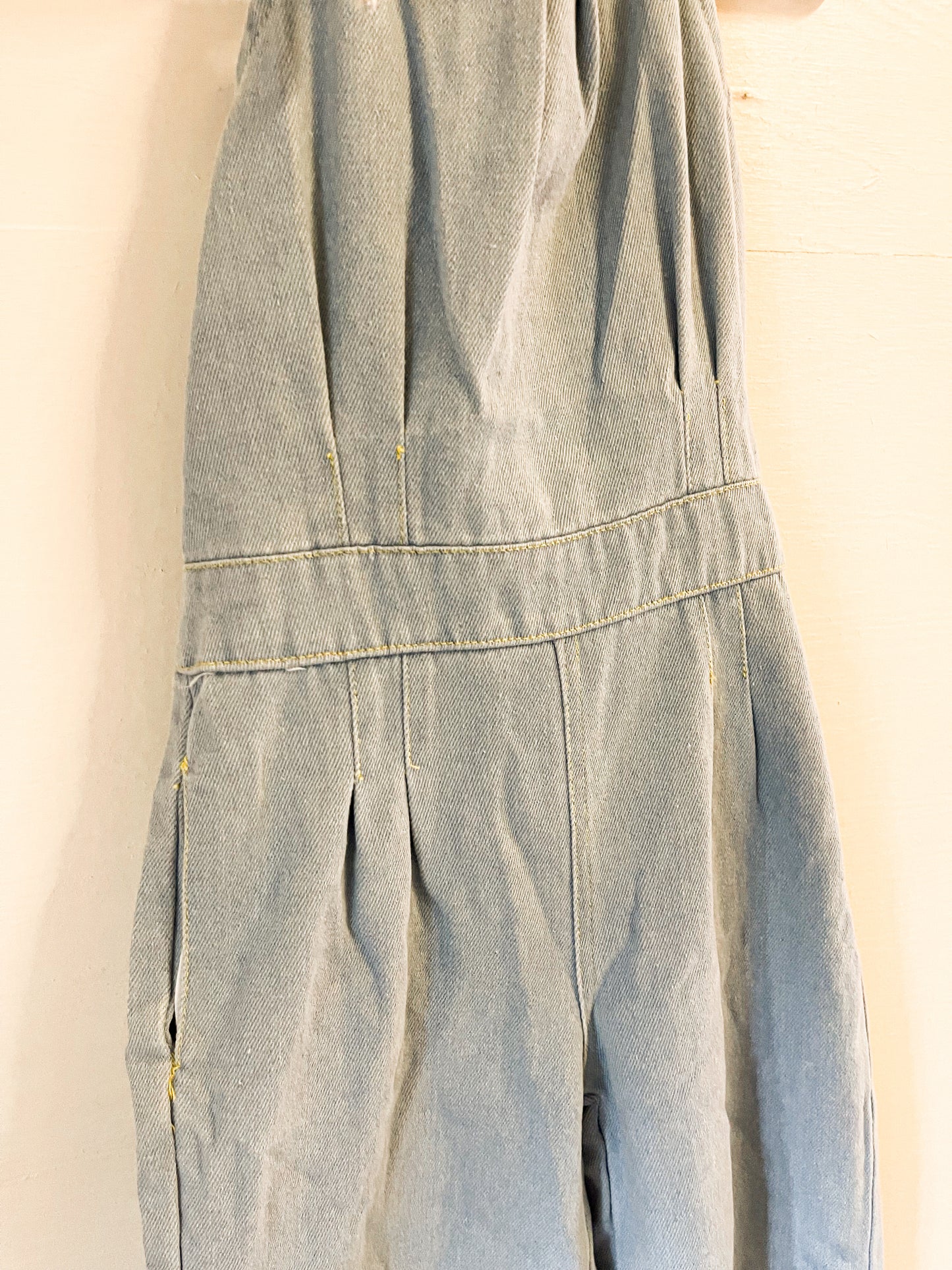 Halter neck Jumpsuit