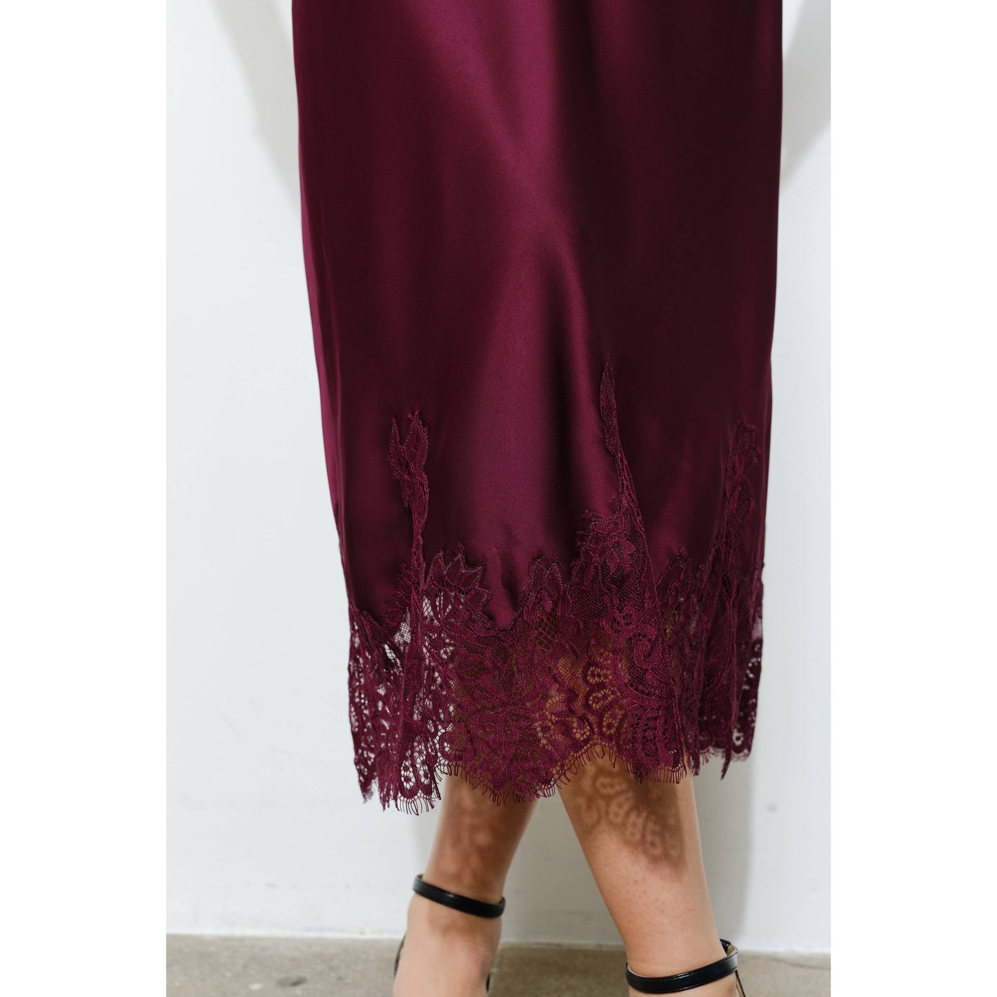 Wine Lace Midi Skirt