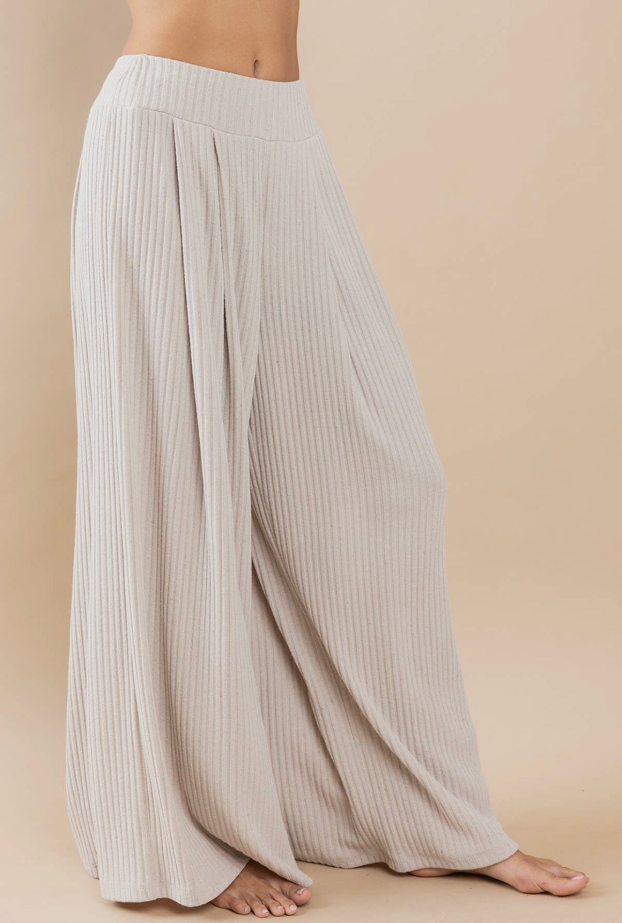 Wide Leg Ribbed Pant