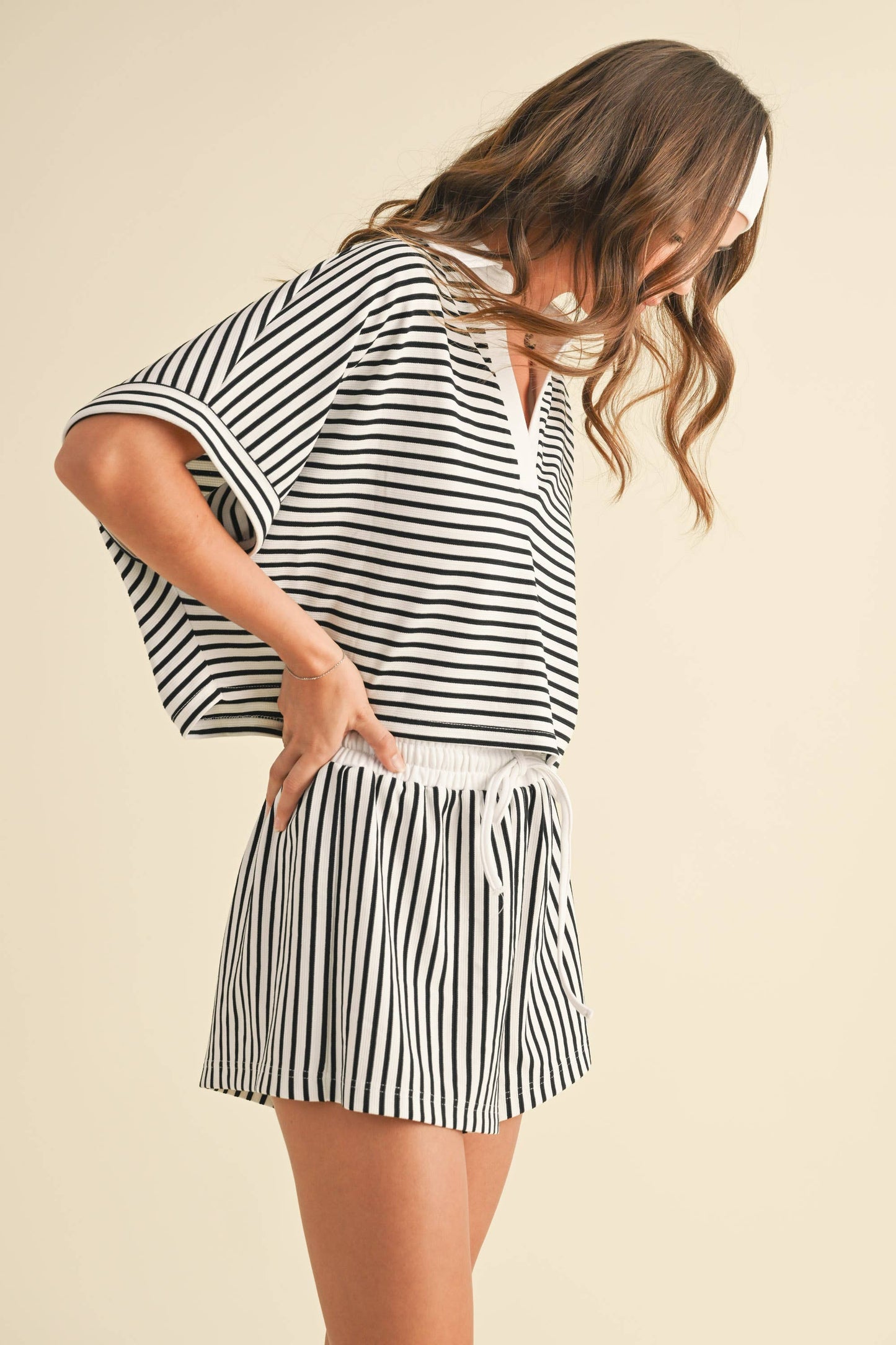 STRIPED CROPPED SHIRT AND SHORTS SET
