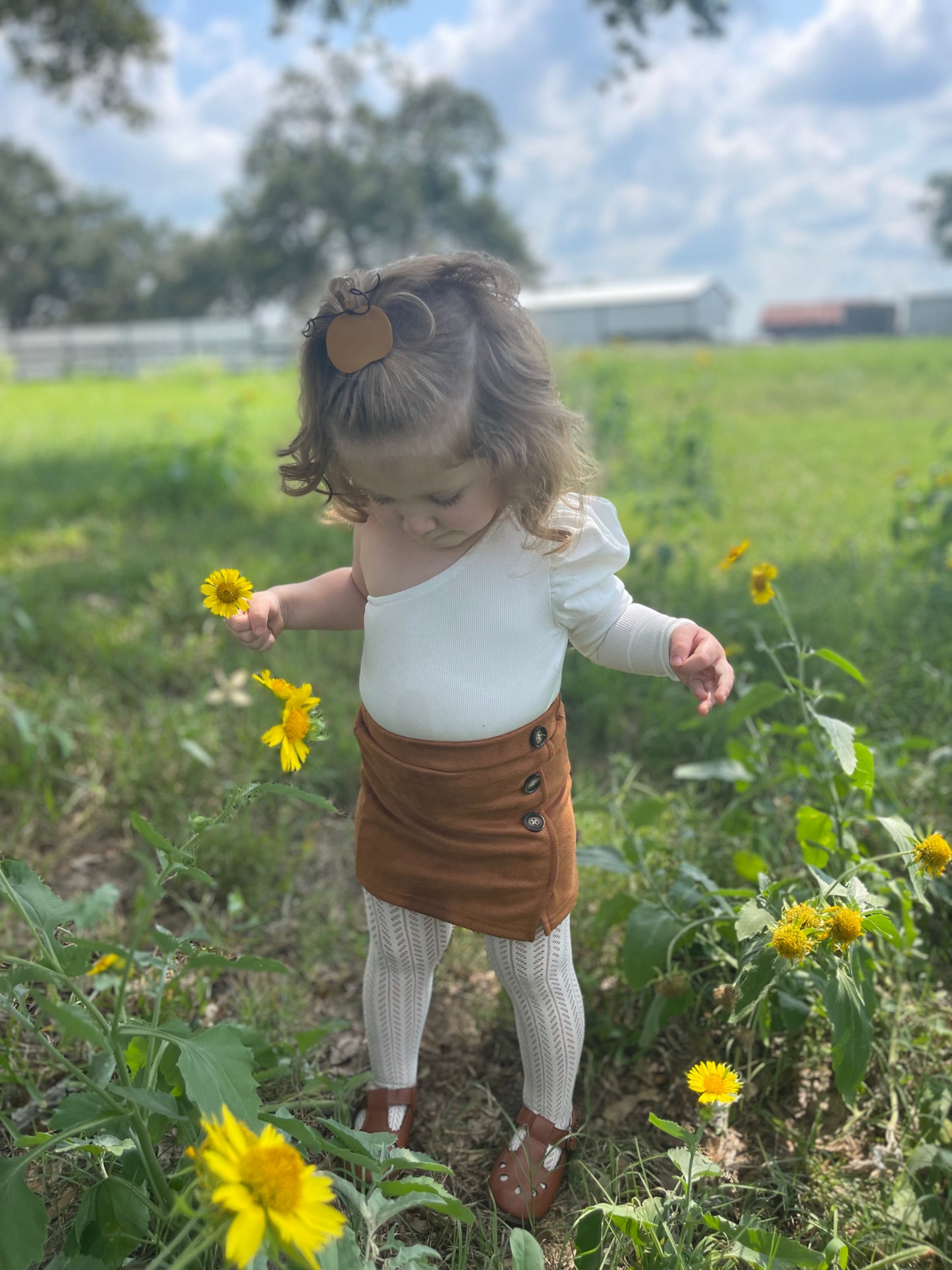 Creme Eyelet Tights
