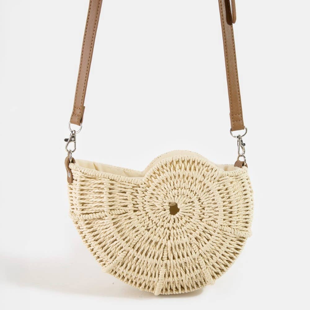 Straw Braided Sea Shell Bag
