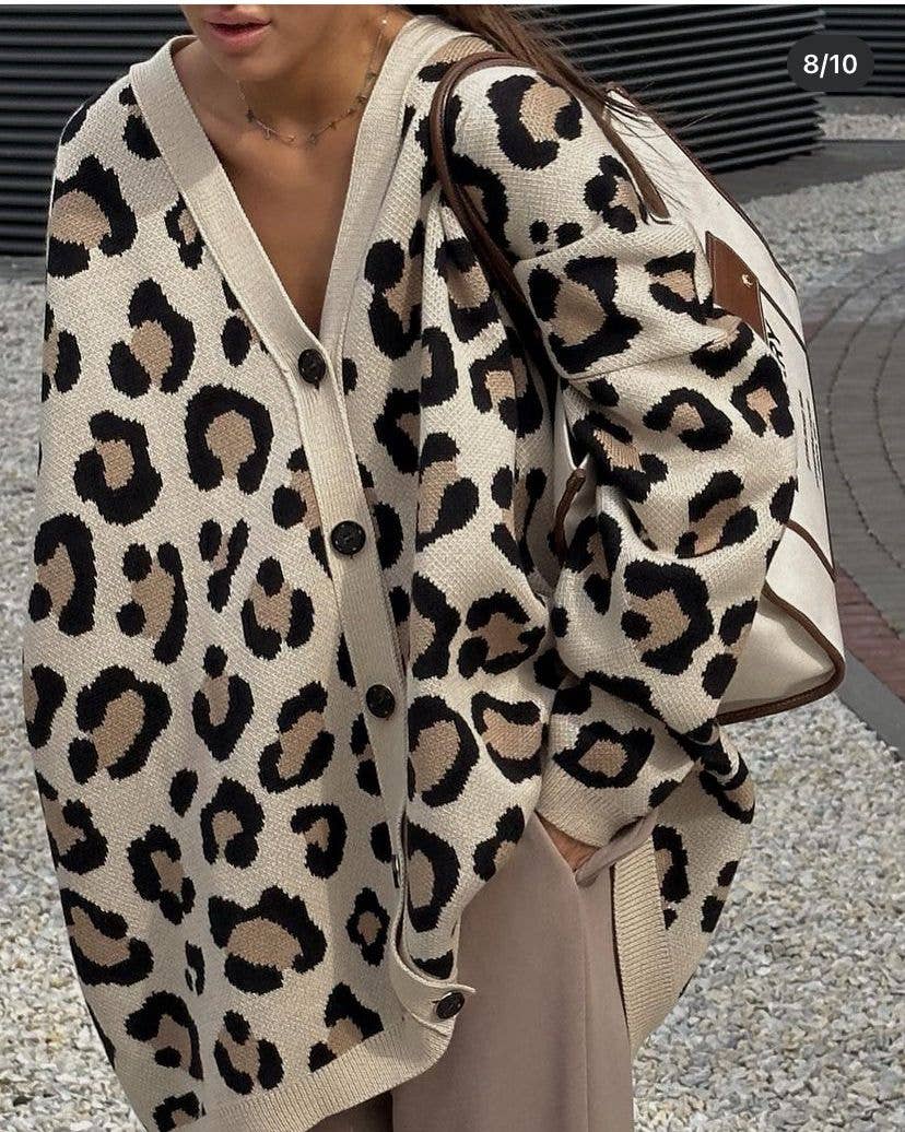 Oversize Leopard Cardigan