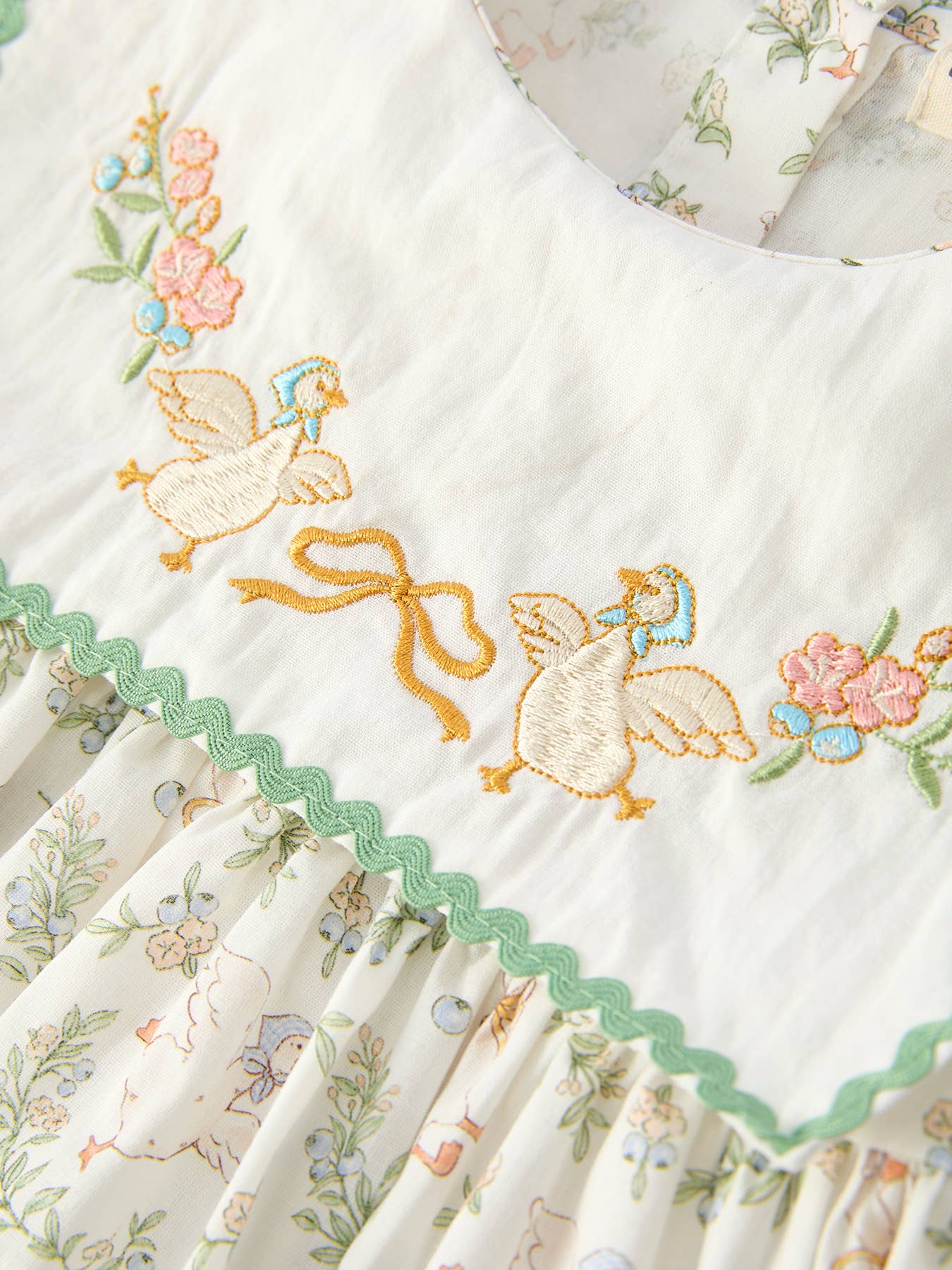 Vintage Floral Duck Embroidery Spring Dress