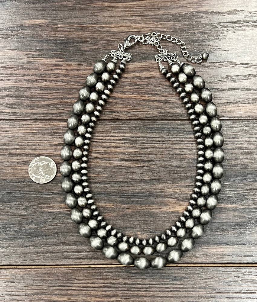Handmade Oval, Round Navajo Bead Necklace