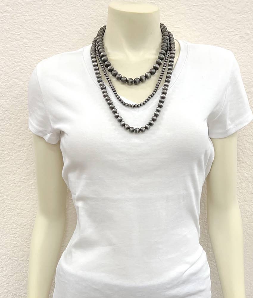 735475, Handmade 24" Navajo Bead Necklace