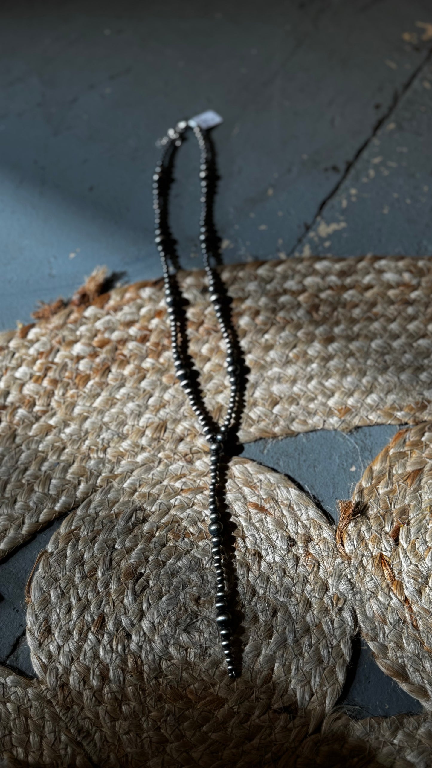 Navajo Pearl 18" Lariat Necklace