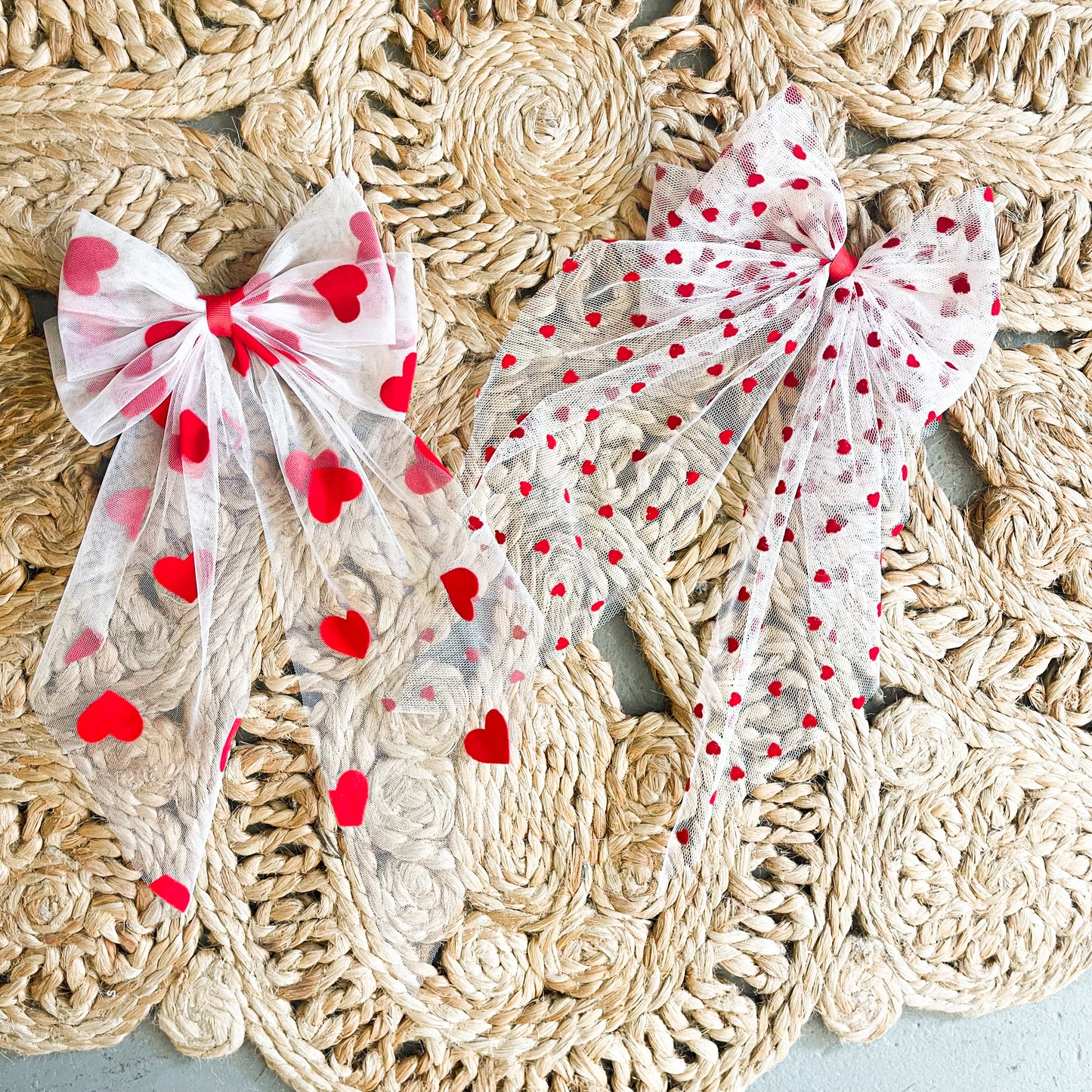 mesh valentine bow clip