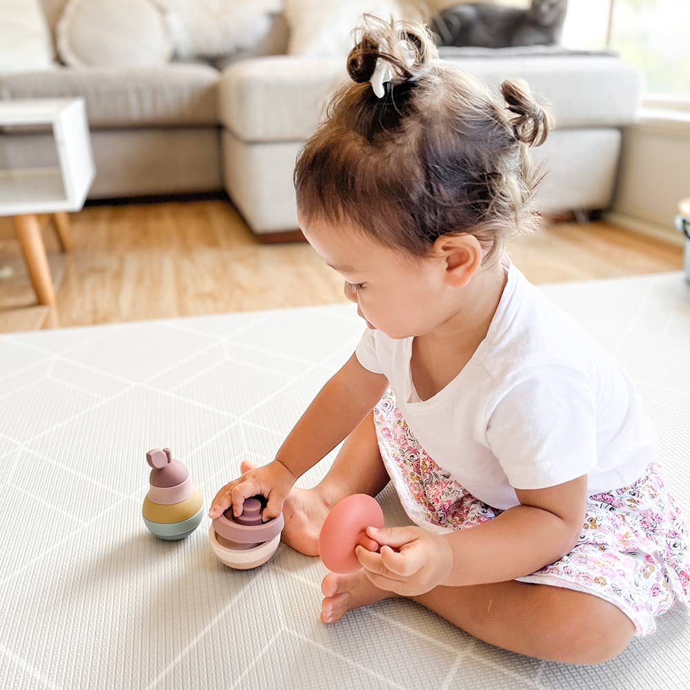 Silicone Apple Stacking Puzzle