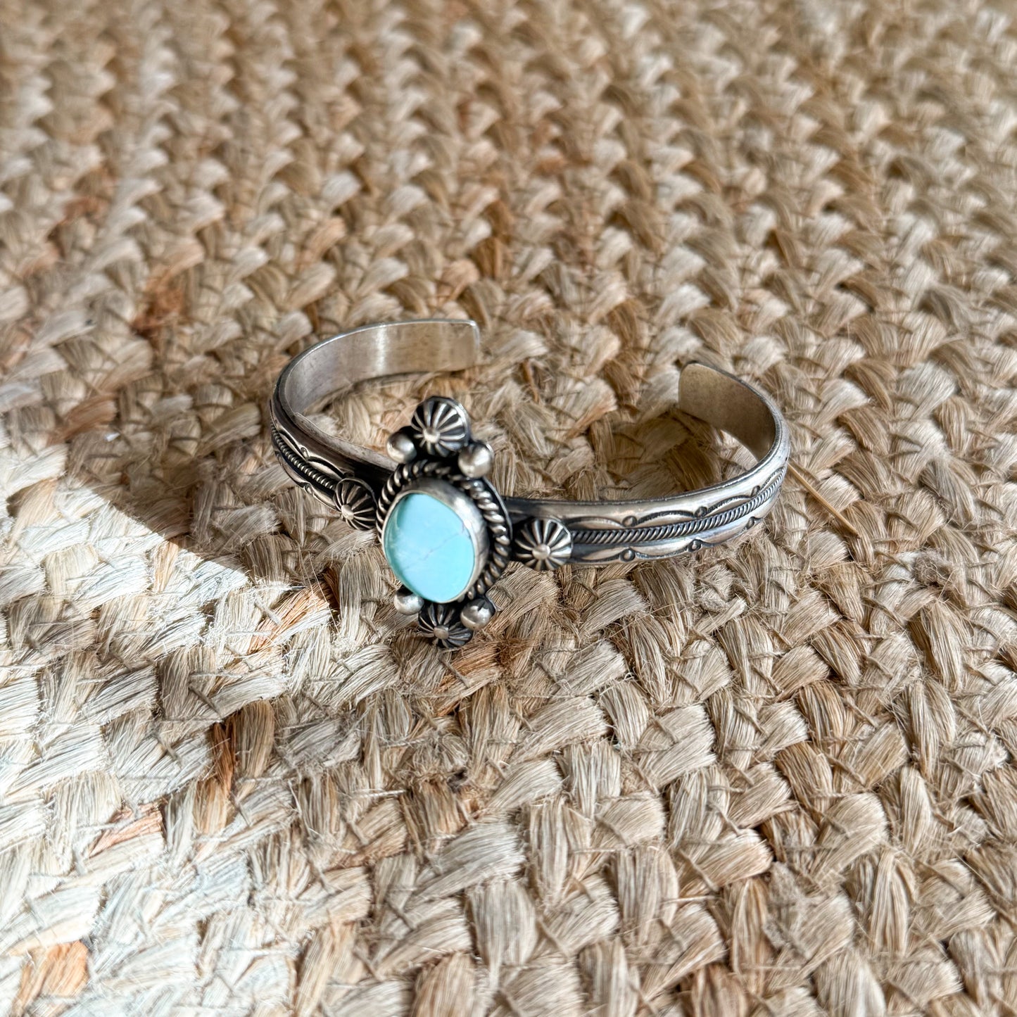 Handmade Navajo Kingman Turquoise Braclet