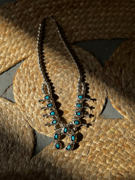 Navajo Handmade Kingman Turquoise Set