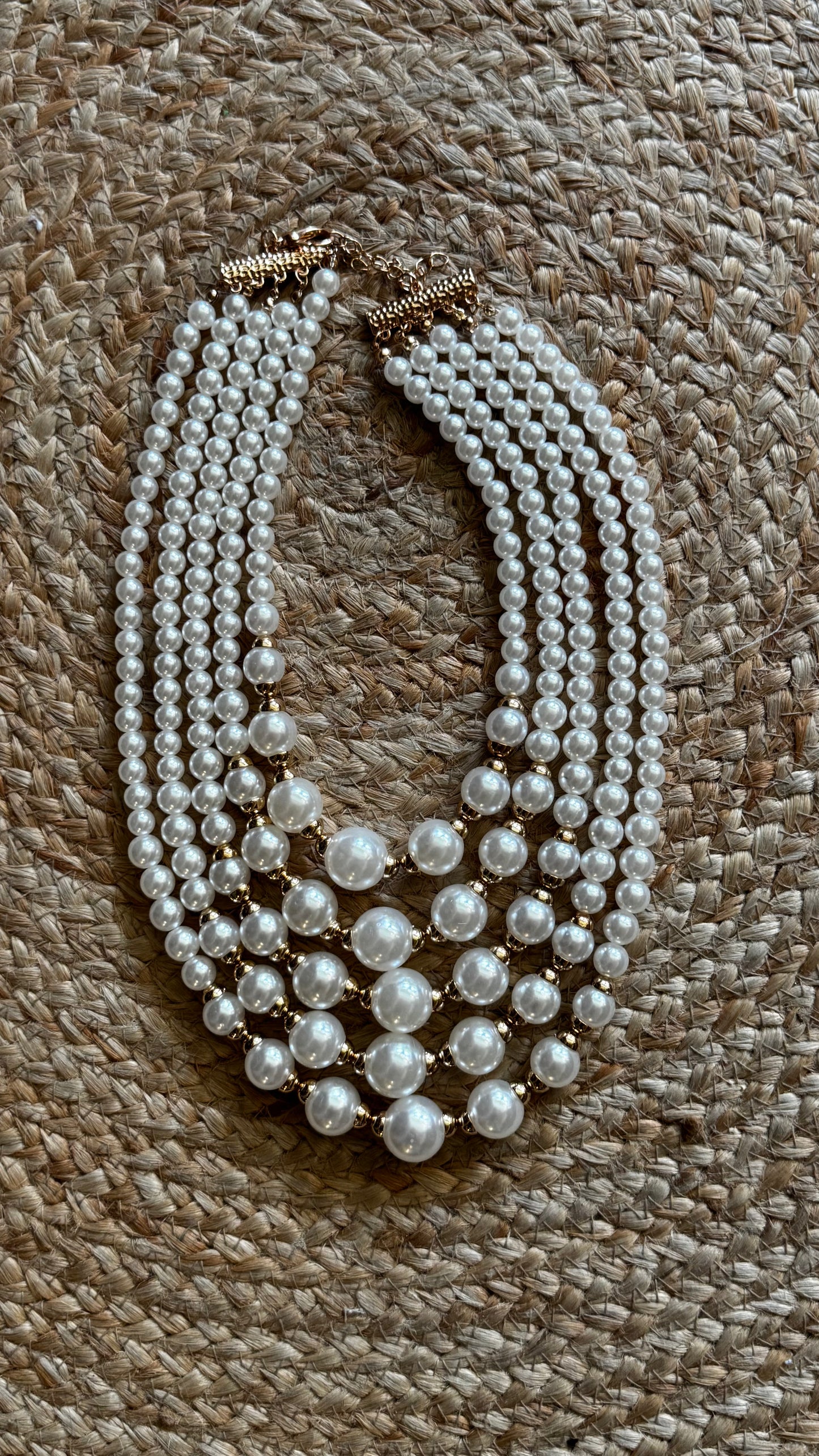 Five strand pearl collar necklace