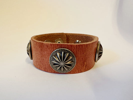 CUF101- 1" Harness Leather Concho Cuff