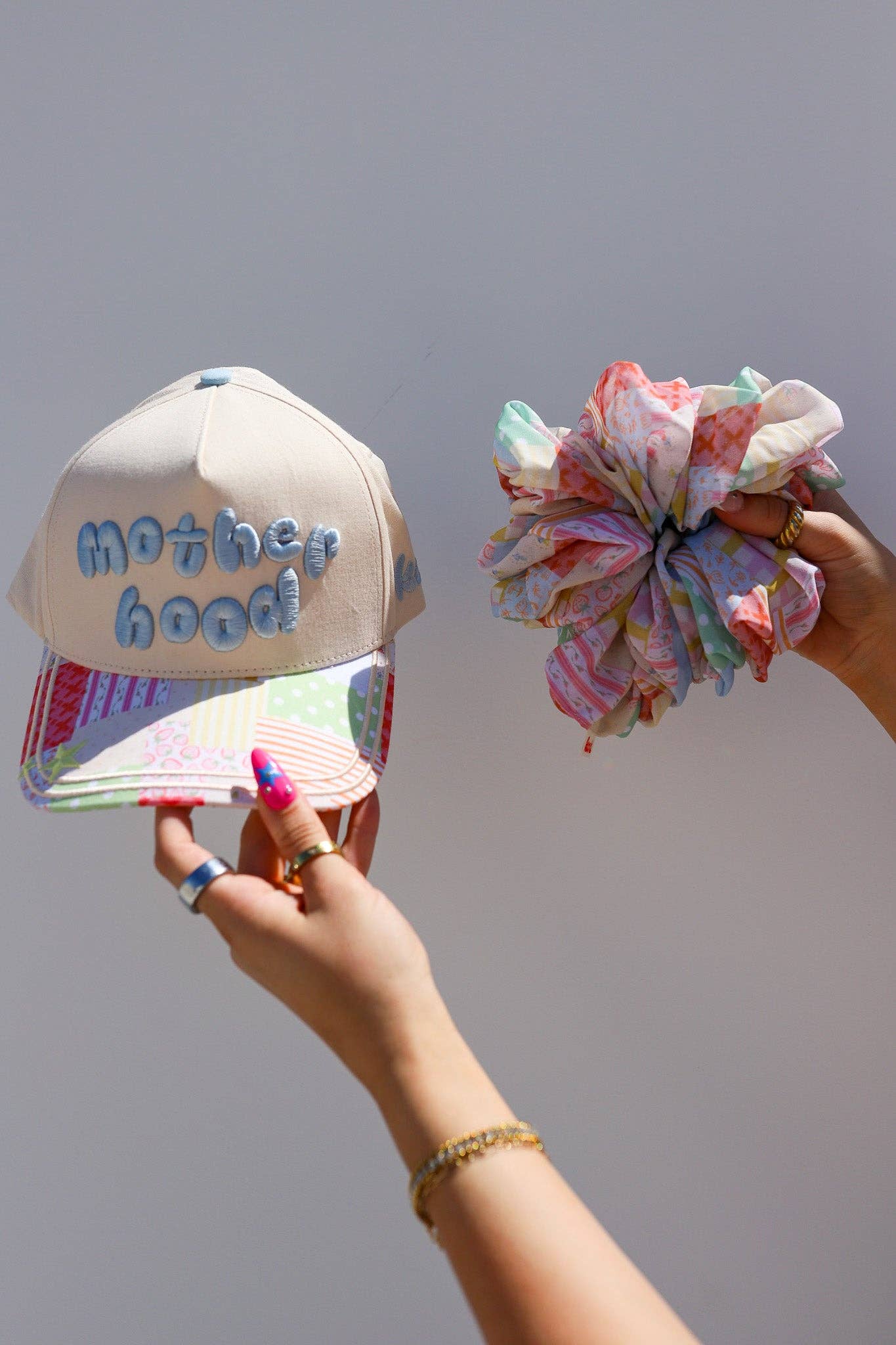 MOTHERHOOD TRUCKER HATS