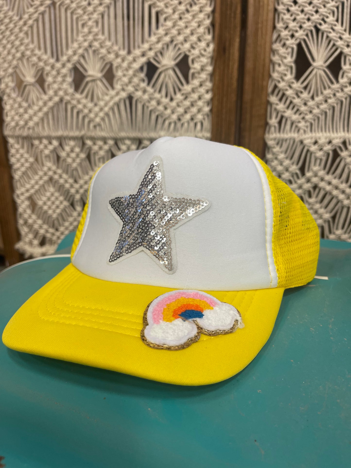 Kids patched trucker hat